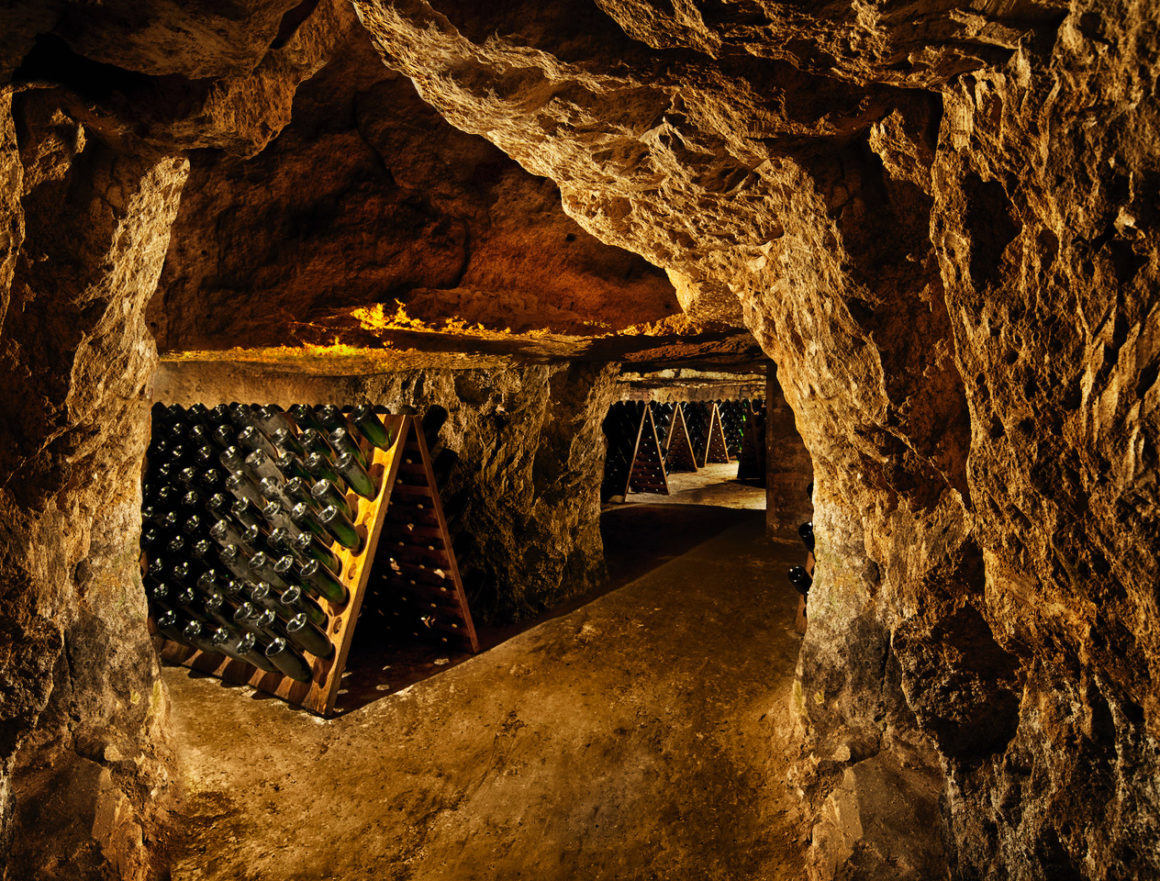 Vieillissement du Champagne en caves
